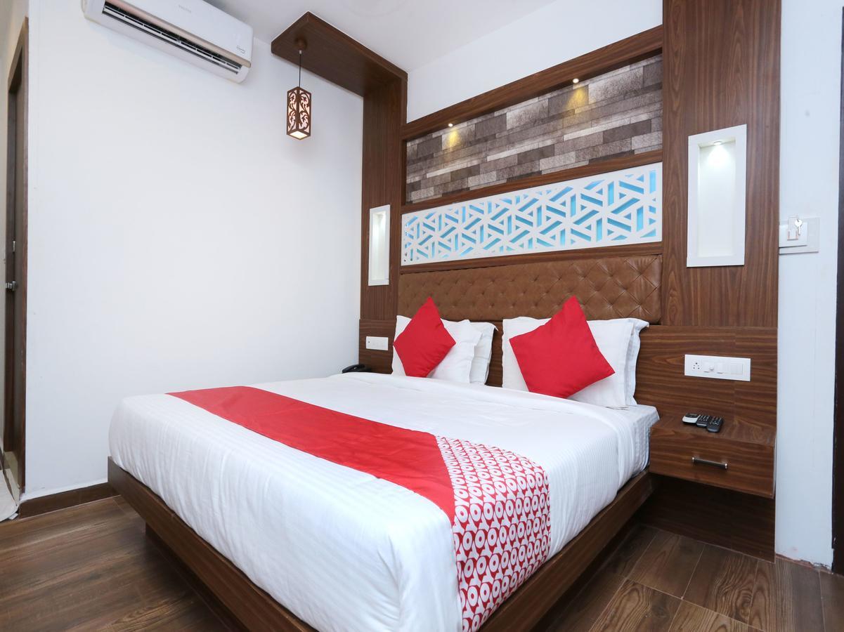 Hotel Qube Kochi Exteriér fotografie